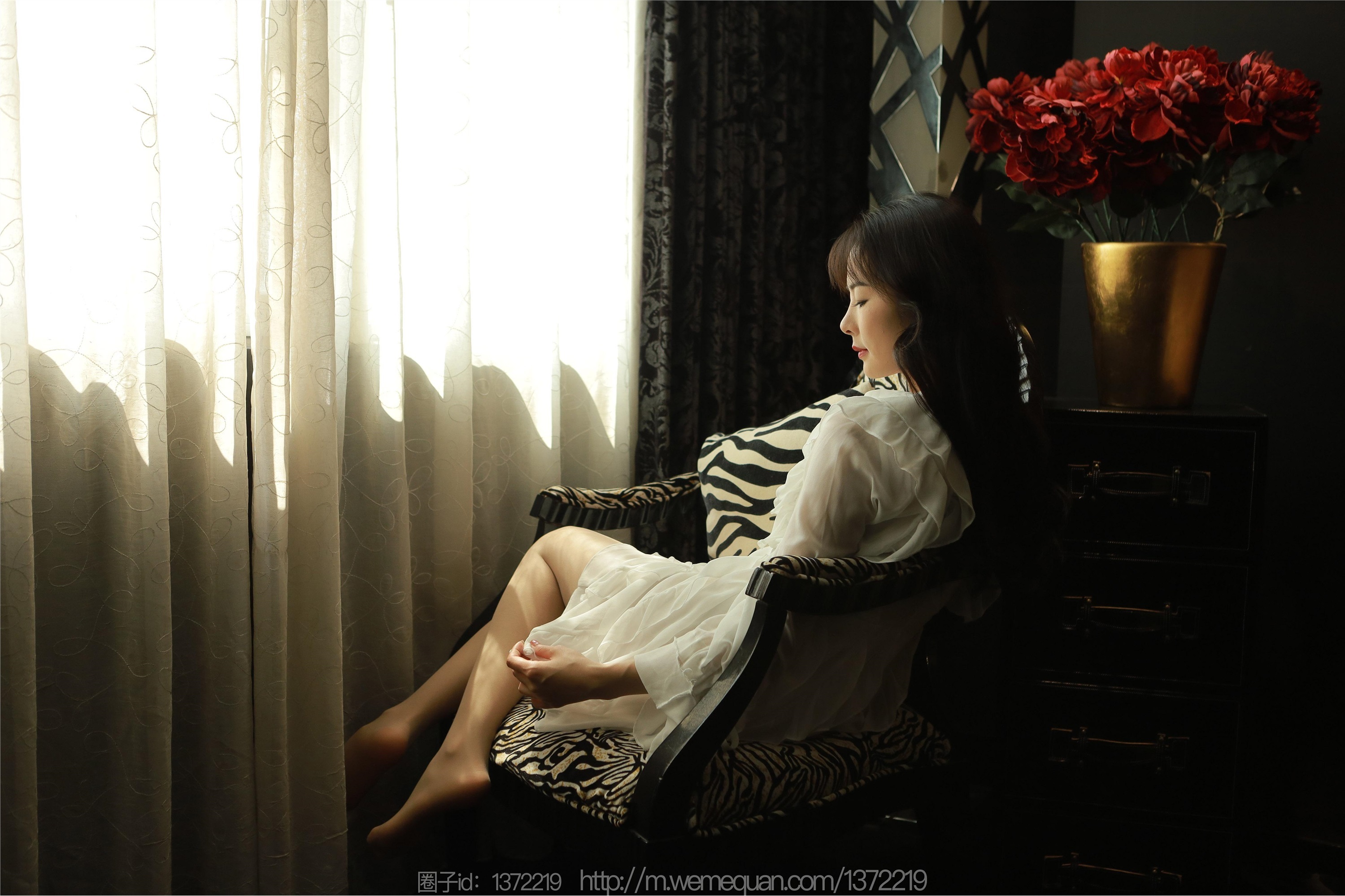 IESS异思趣向  2023.03.01 丝享家 1377 小金《爱丽丝梦境》